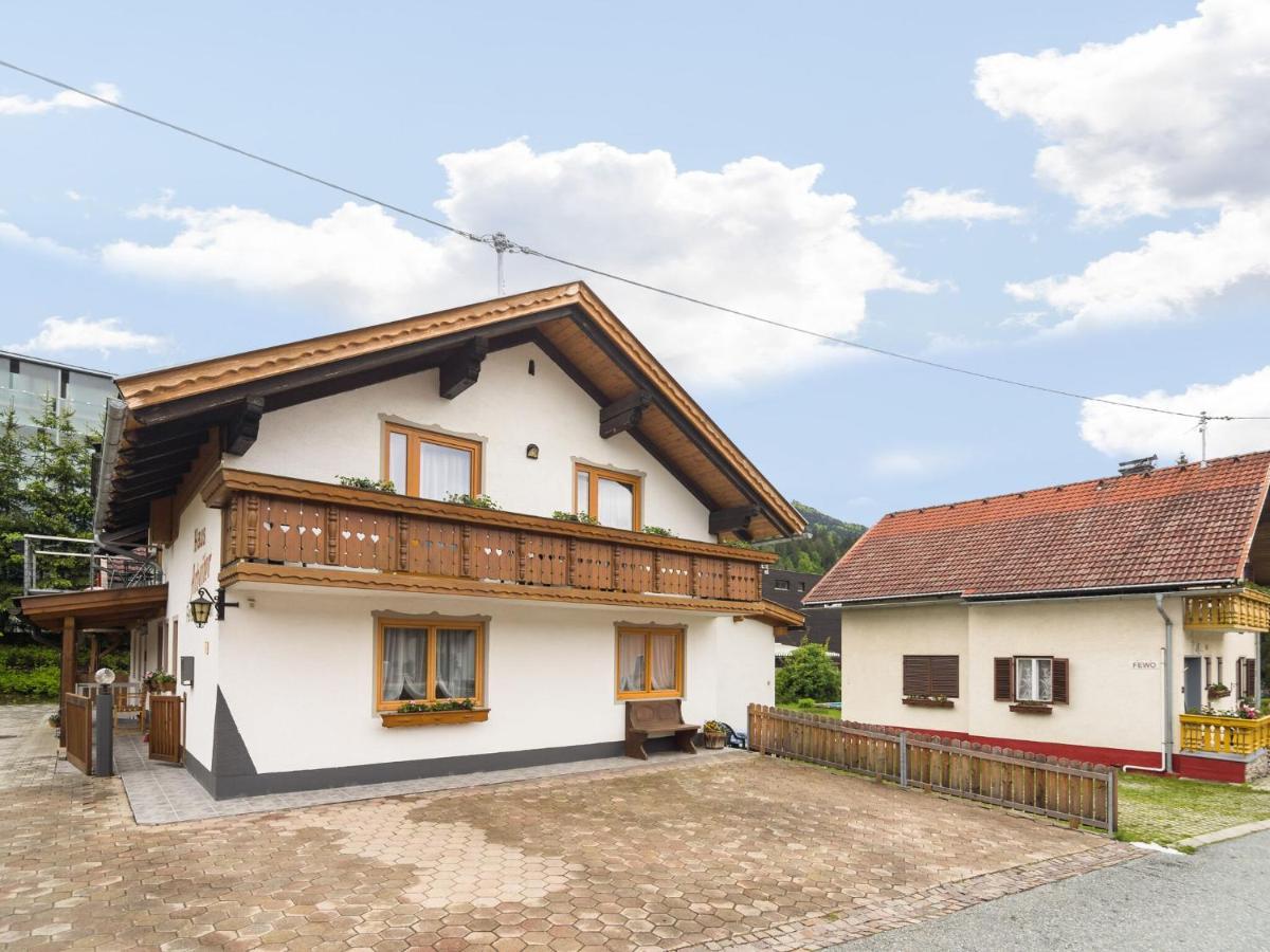 Apartment In Tr Polach Carinthia With Pool Tröpolach エクステリア 写真